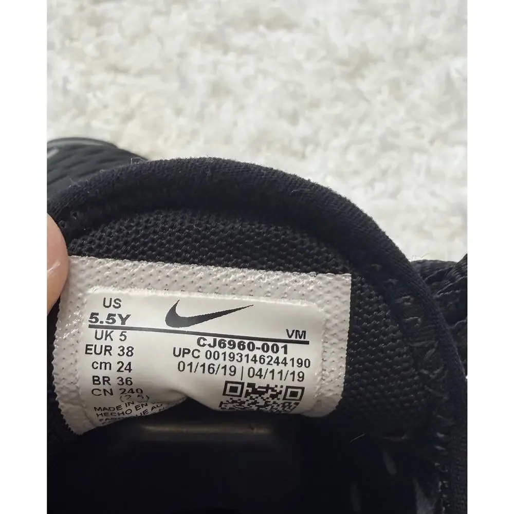 Nike Air Max 270 Size 5.5Y Running‎ Shoes Black Multicolor